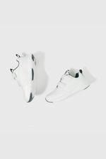 b5e8769c-d28b-4858-a697-23ce57c24622-77070250i25-4