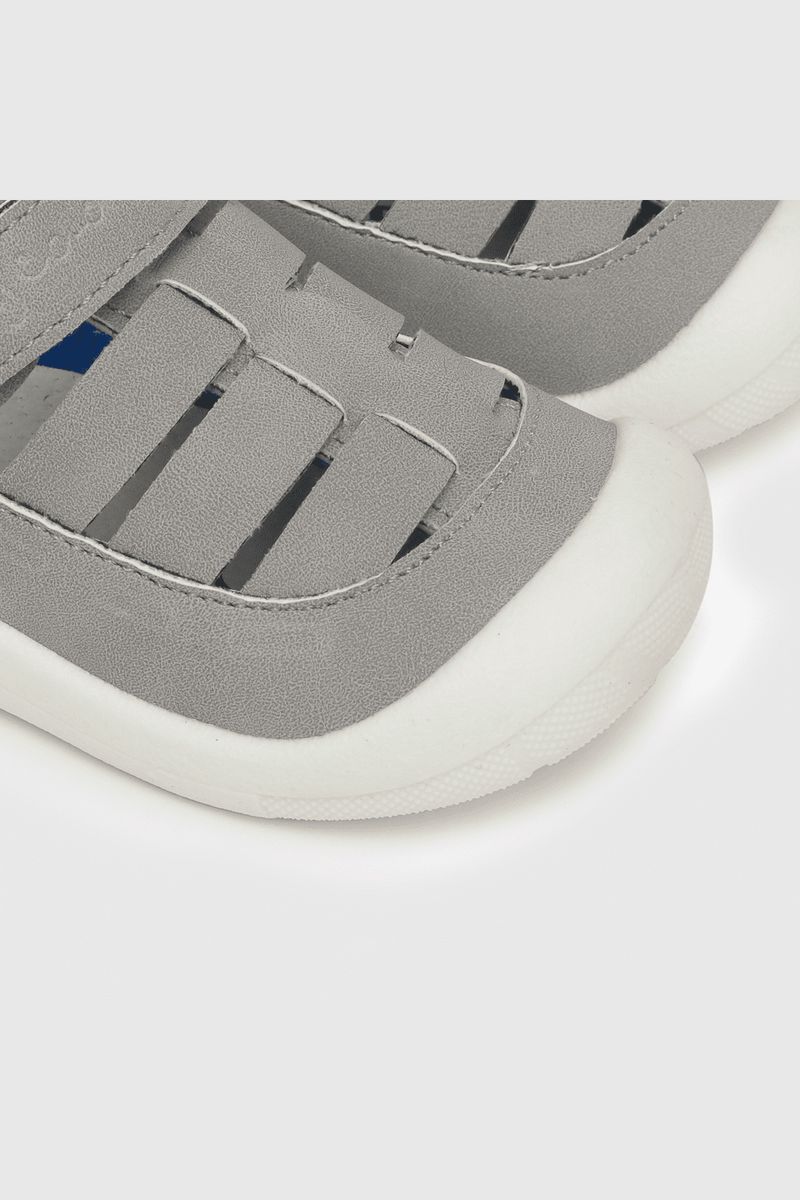 39d9b858-a731-4610-8529-562579a8fdce-23010211v24-6