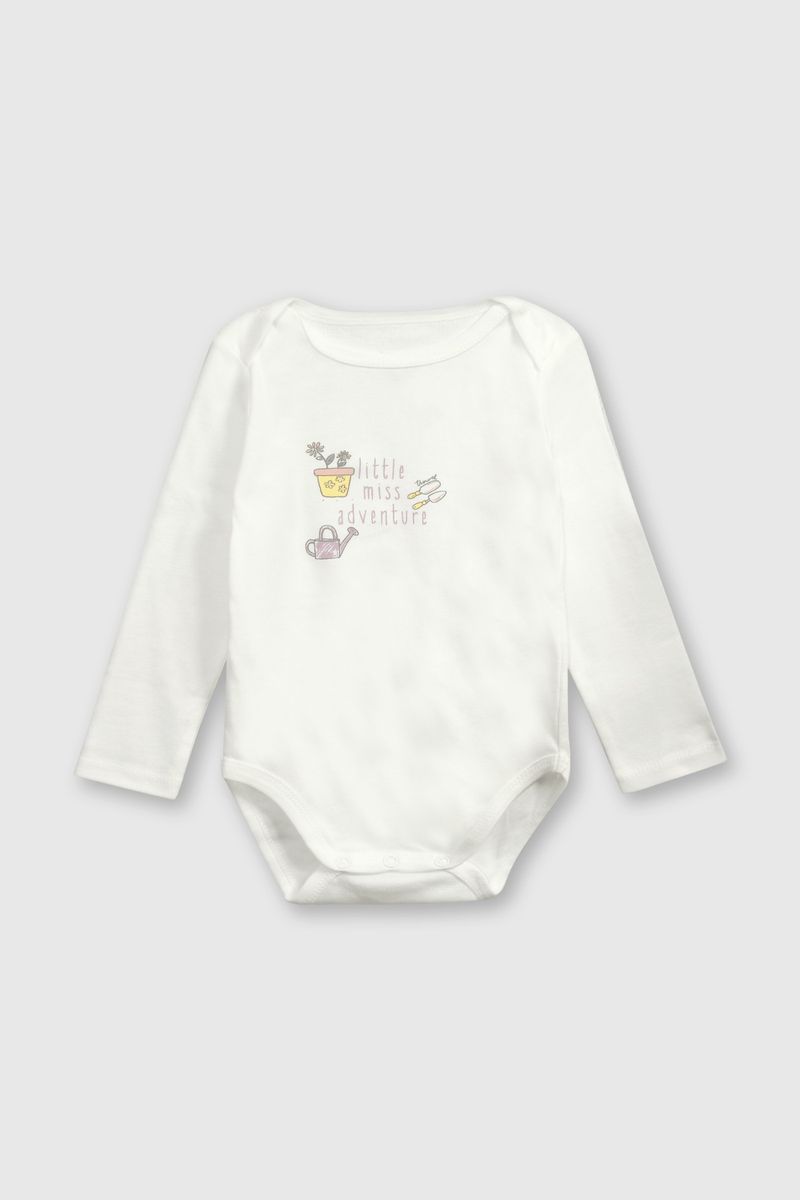 b03a250b-6c23-416e-adcc-c4308c14ba64-stfr0687i24-3