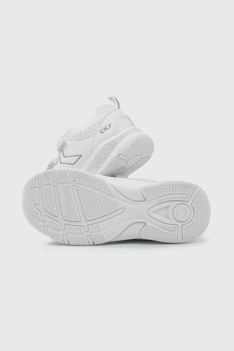 83c2089e-4bc1-4771-8146-e1fc469588db-25703085-05ab-4433-8915-a99e40986e88-77070210i24-3