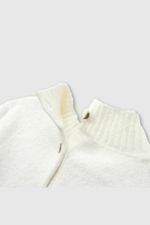 b2ceb601-f96e-4bb4-b4bb-d70108e5629b-swla2210i24-4