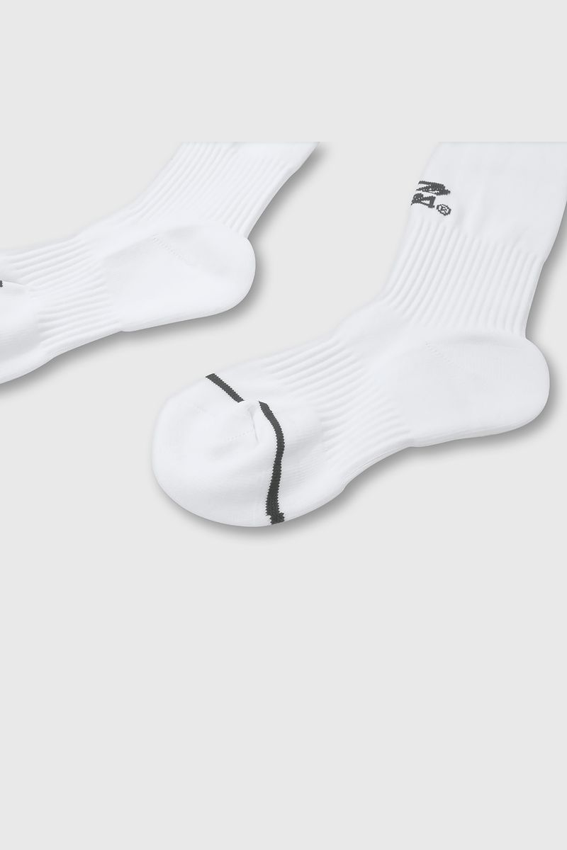 3343e488-aace-43f6-92bf-4f0c39be4cc8-c6peu410i25-2