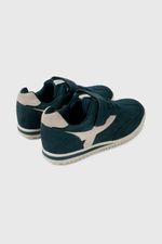 658d0bd6-dfc4-49b4-bf59-3575a11de115-57330250i25-5