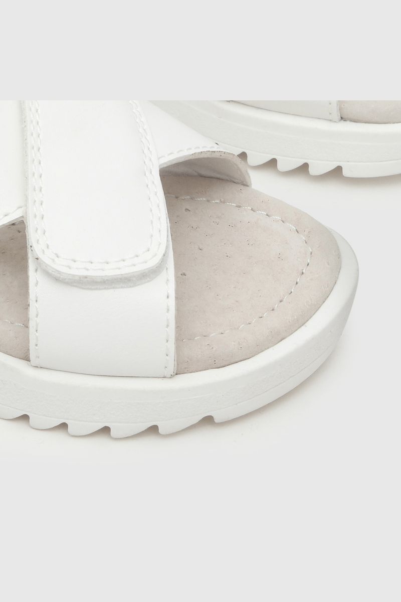 7adbb975-90fd-4bb2-bf87-b9e817249eaf-43260210v24-6