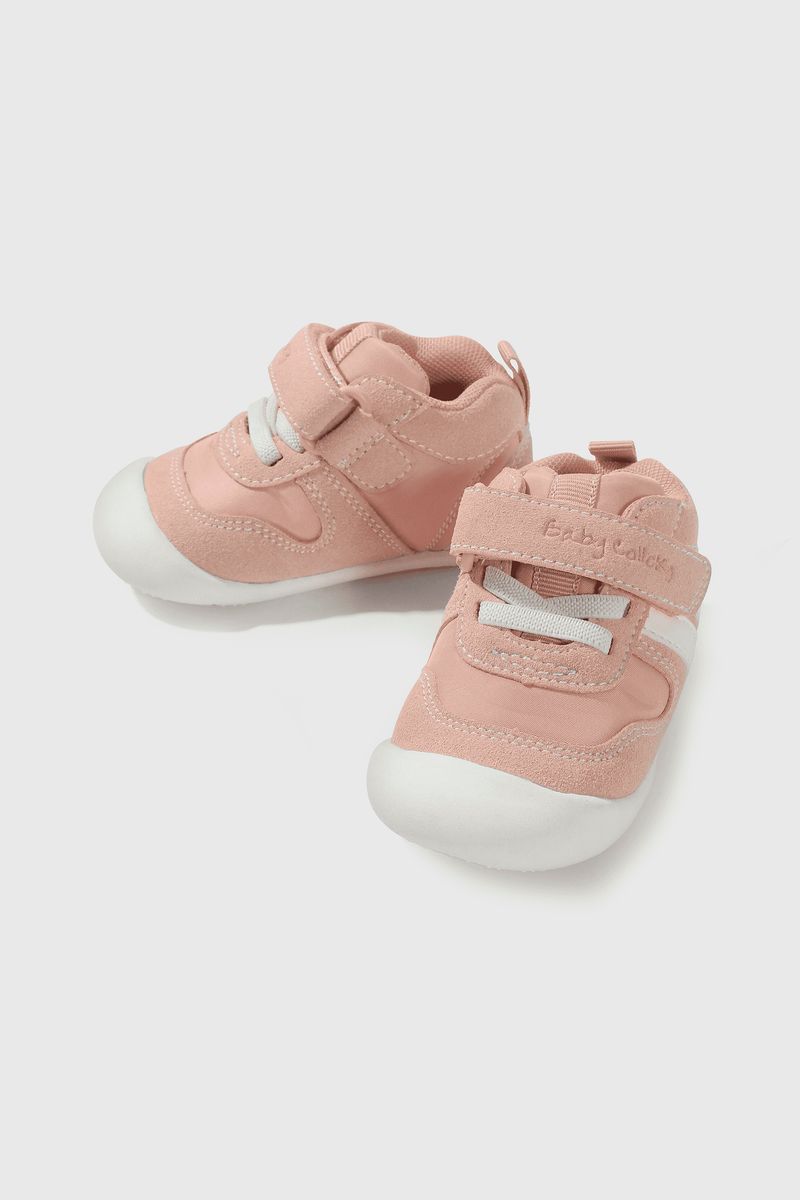 d9fa79a1-23cf-48f9-be5e-df7b1c14b6cc-27060231i25-4