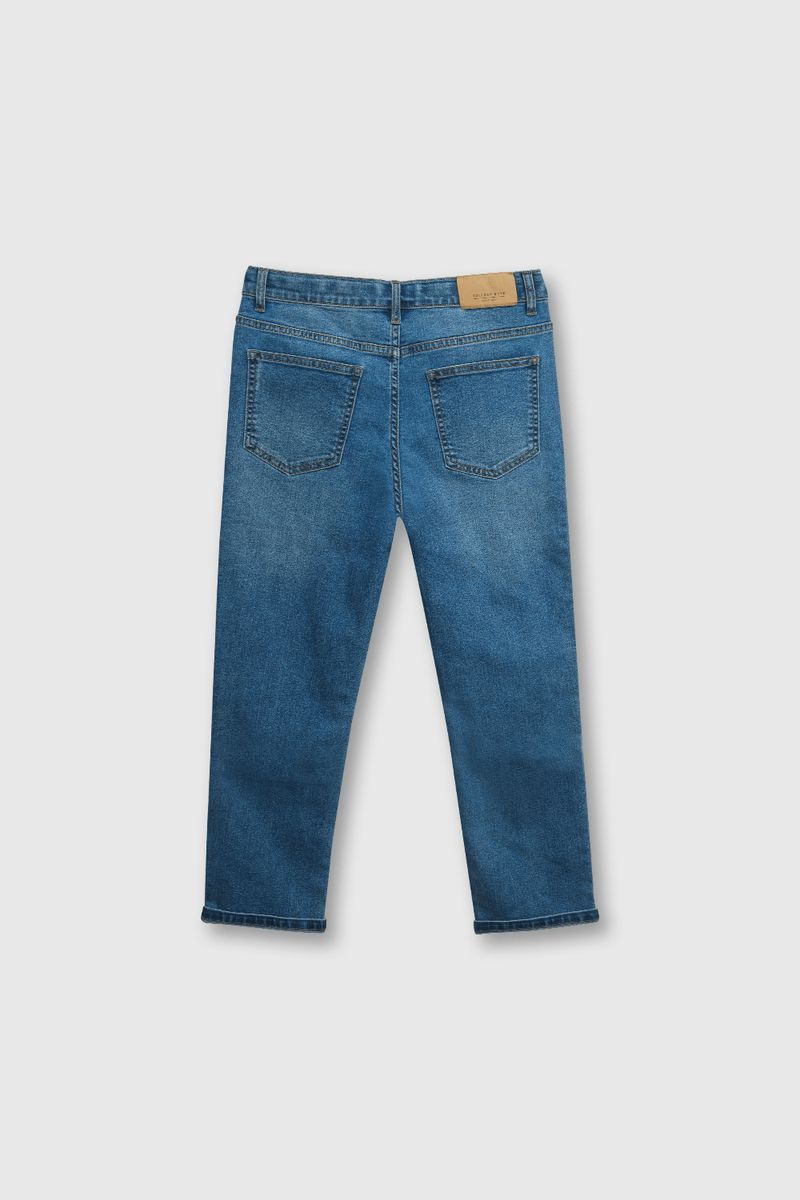 fc30372e-b1a4-448e-9bda-907ed53d6aca-jeme1750i24-2