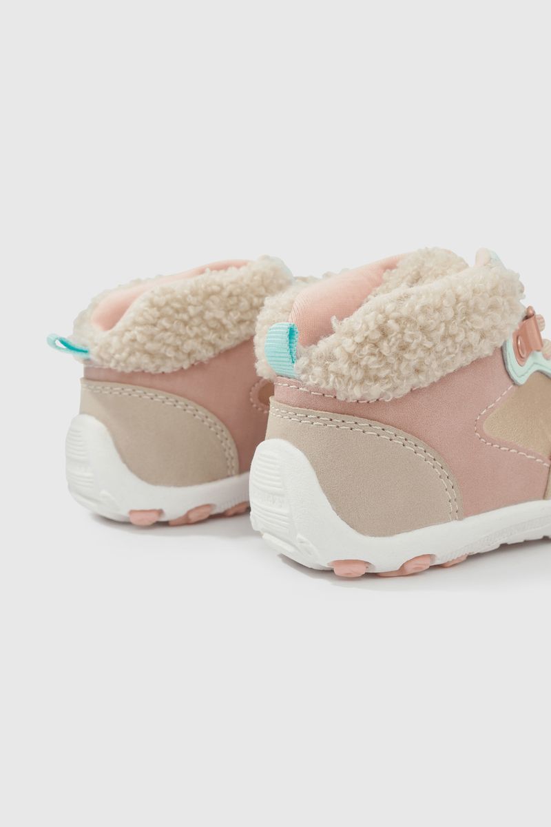 2eafad4e-07f4-44d1-9643-af9cd3555b30-34040266i24-5