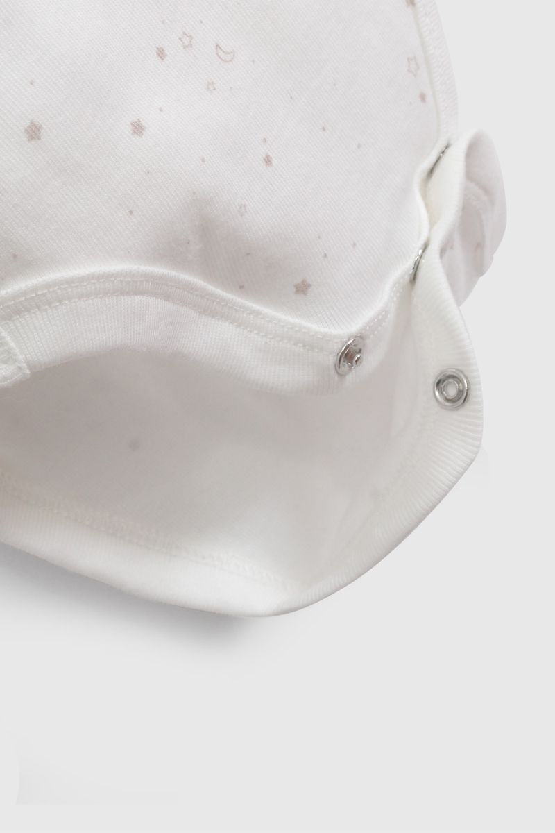 83a43878-ba75-4950-93d1-f31ef578af5b-bypuu709v26-4