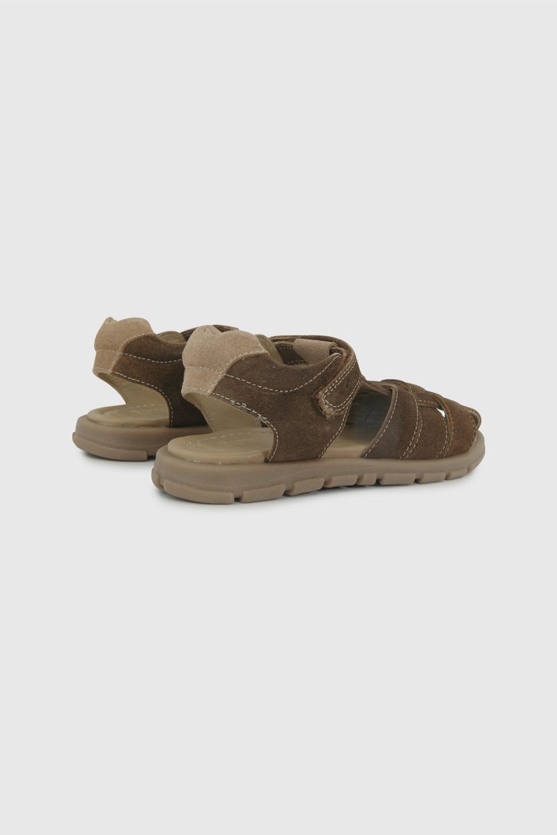 b521eb86-66b7-4a9e-8590-a3a96a438543-53130160v26-5