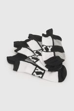 890100da-4f7f-41d4-bbe0-59d045a34b9d-c1pe0501v26-3