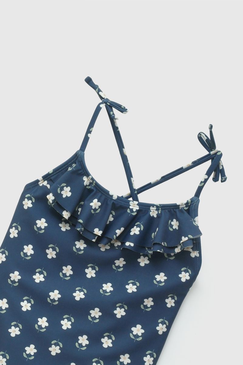 4b545419-2751-4f9c-8b55-cd942fe9194c-tbly0457v26-3