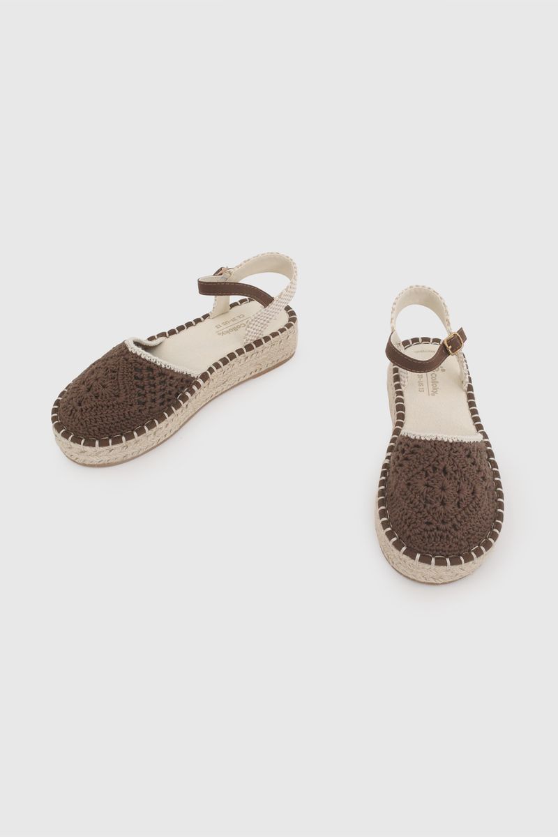 ee992d32-4243-41dd-9c2a-63ffa3f1ad84-53420301v26-4