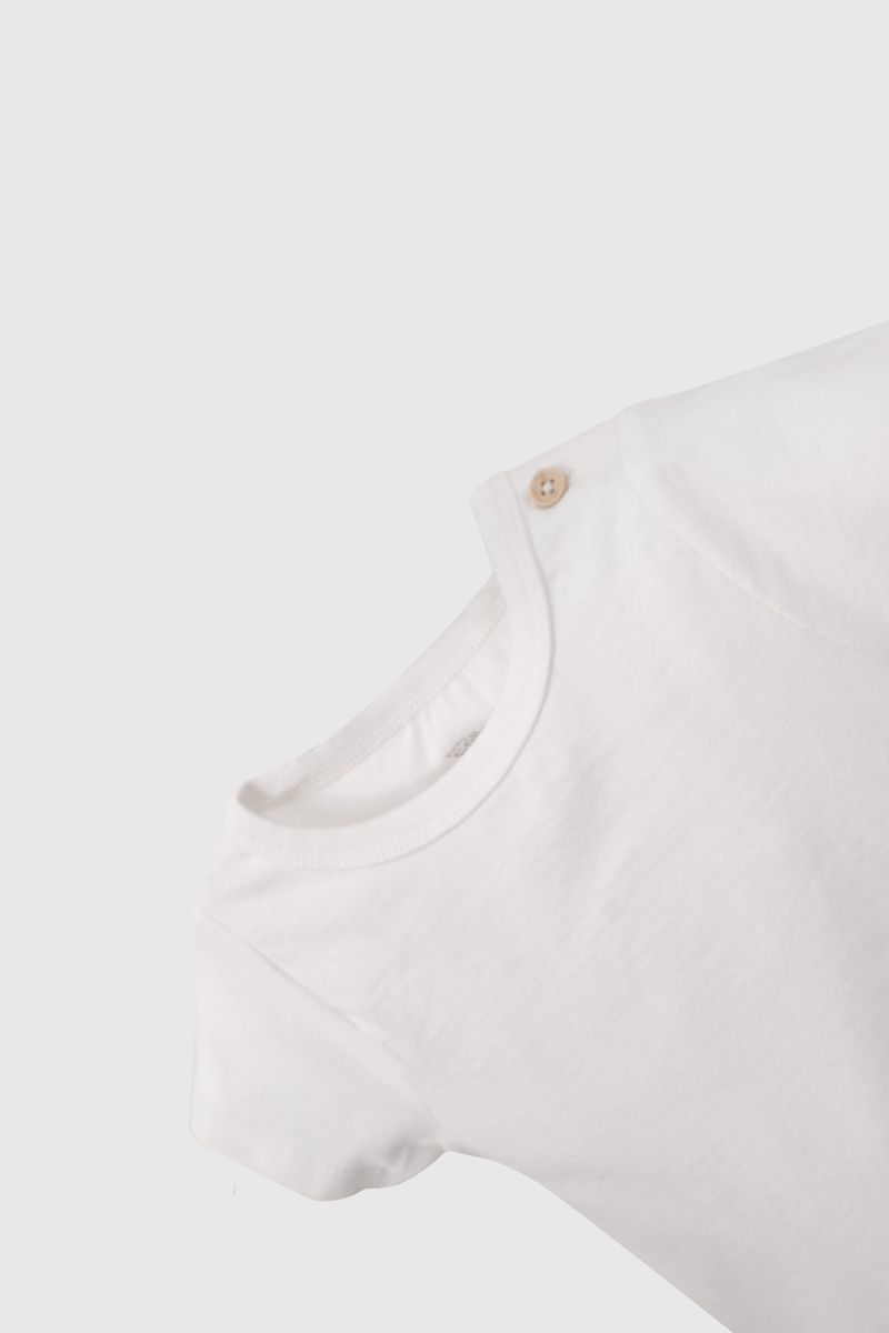 132771b6-5fb0-446c-8364-15f9dffebc1e-copo0197v26-4