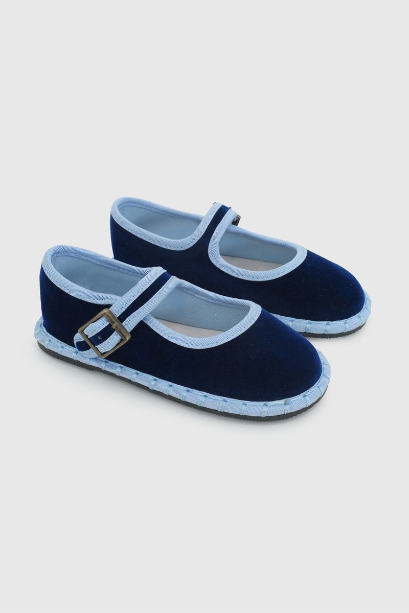 abcb7ad4-7901-494f-b6c3-c04918c8d8a2-42360350v26-1