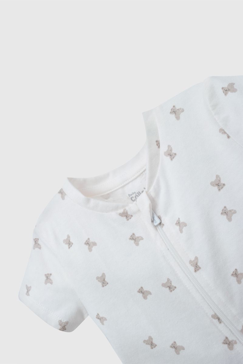 ce7b8f64-81f5-4eec-a327-28ae77713915-pjje0778v26-3