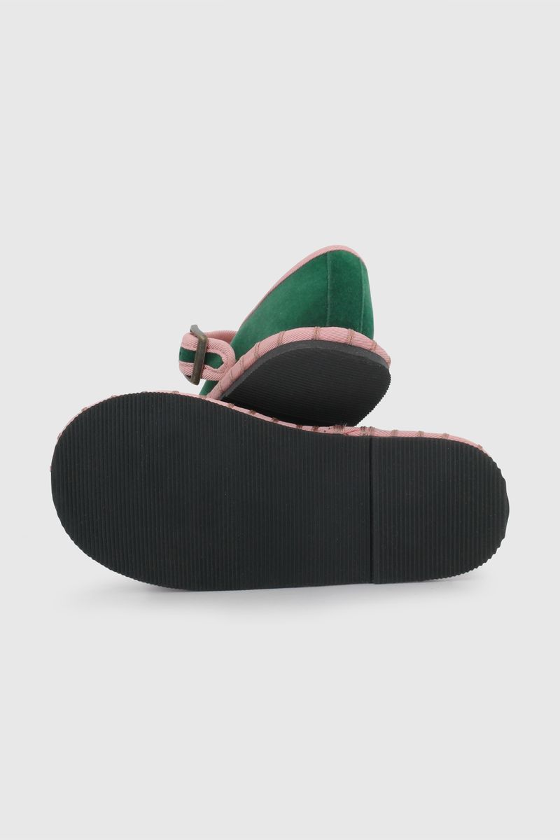 0ff7c378-7669-4e4f-9a38-6331d469e981-42360370v26-3