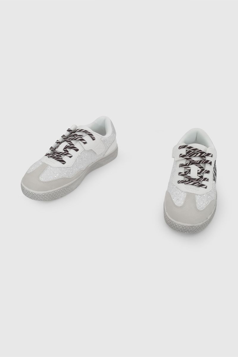 77e9c886-f41a-4905-8ed3-9d4bb0cbe7e6-57420210v26-5