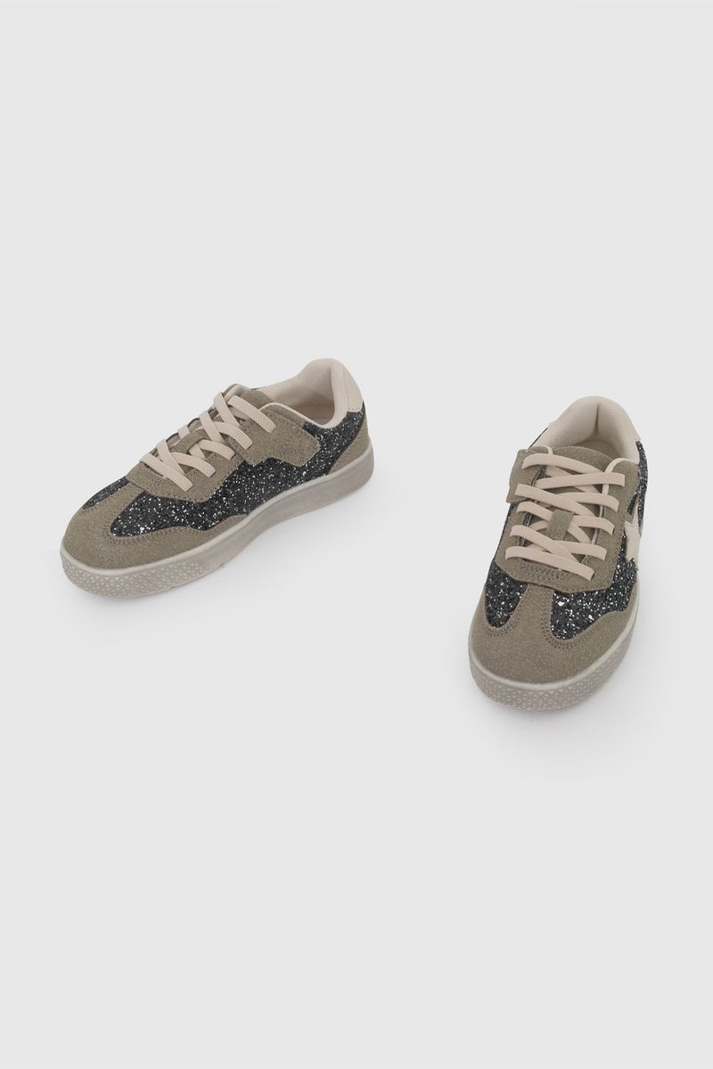 ed9fc2f6-a469-41ef-af53-01ff74c32956-fc1c12fc-65e3-45a5-ba77-3246dce9202d-57560398v26-4