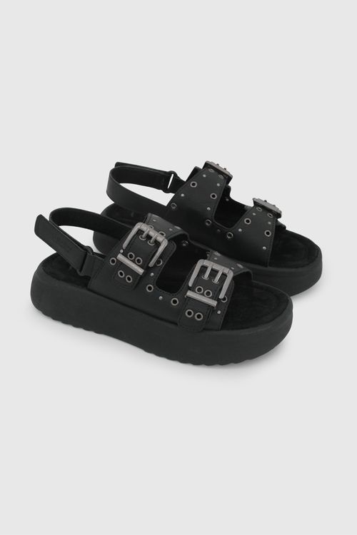 Sandalia Negra Con Plataforma Y Tachas De Niño