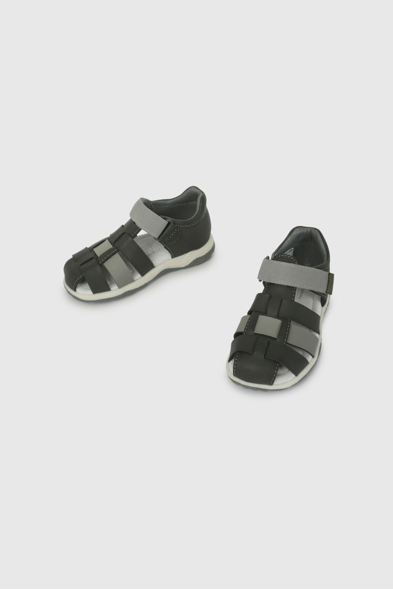 4a0a6f28-30d0-4ecd-a65c-25d3625aa07a-43030211v26-4