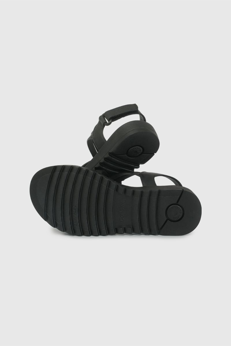 f28d3ea9-f1ac-463a-a8ac-2cb0963c4c7c-53000201v26-3