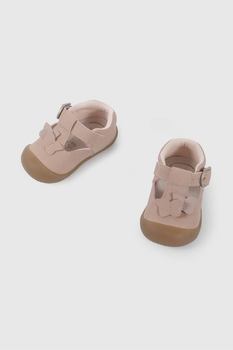 f5911790-8c40-4637-81e7-70d8da93af7d-22000230v26-4