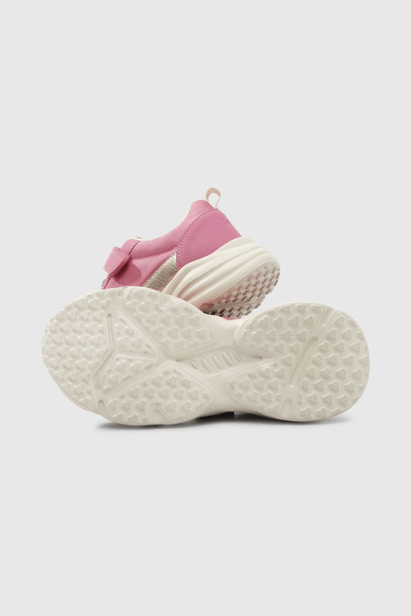 16b34626-e672-408e-bfac-b4fea5bf073e-57120287i24-3