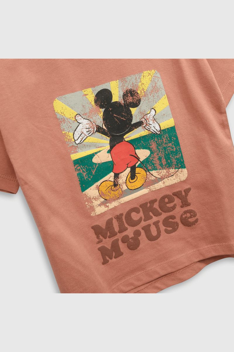 fed9c9e8-4227-4e63-ba53-d10d56b0a797-p1je2739v25-3