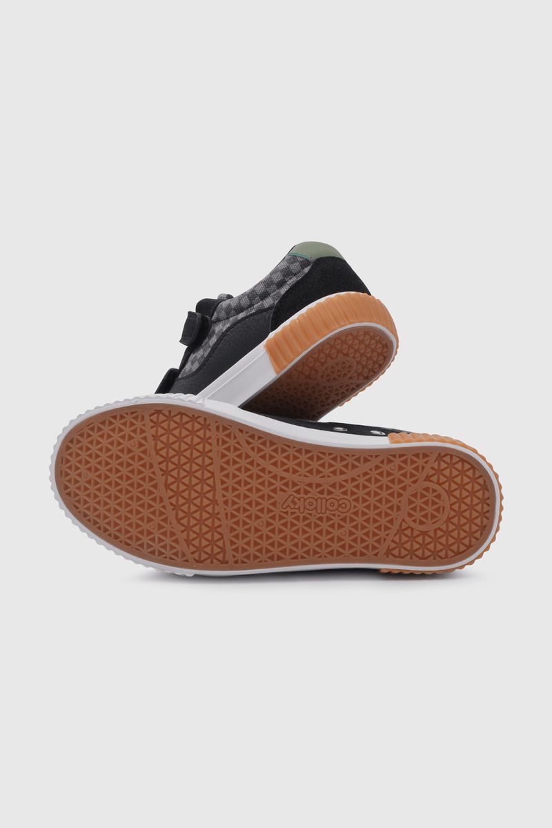 0d347ca0-bdb3-4209-a4df-40acaf7b73dd-57210201v25-3