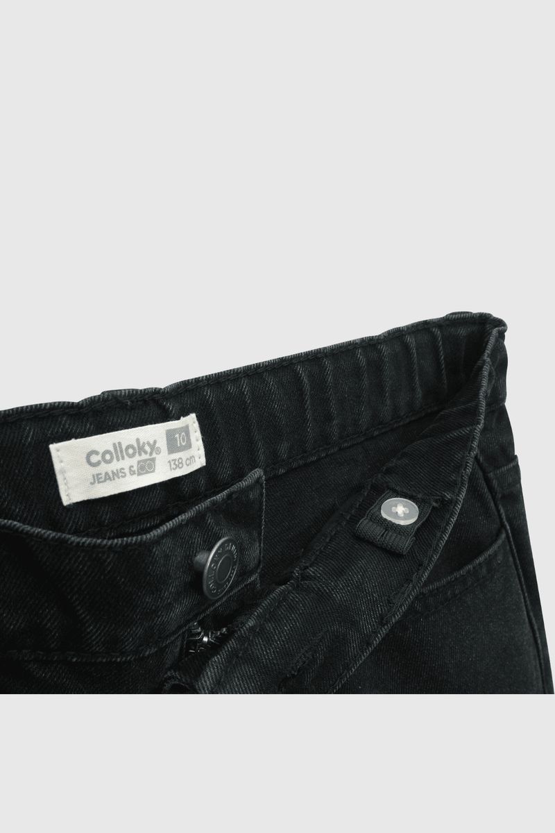 f04dc193-7041-432e-8da1-da21fac74087-jeme0701v24-3