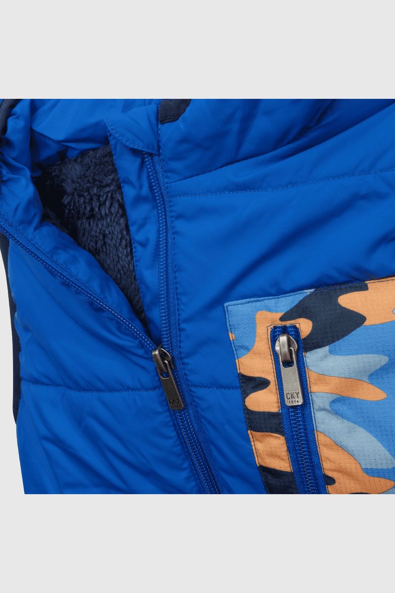 2f1a39a1-d493-4d24-a38a-45ed561c718f-pkpy0550i24-3