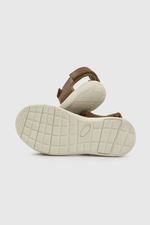 22fb17b4-9177-44be-acf4-a992229590ad-53990172v25-3