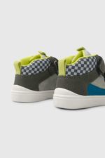 016eda60-bb6a-4971-9541-f94d55ff7da5-37030211i24-5