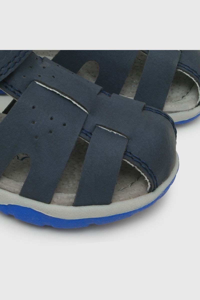 bd162251-b230-438d-a2de-deb7f27d479b-43030250v24-6