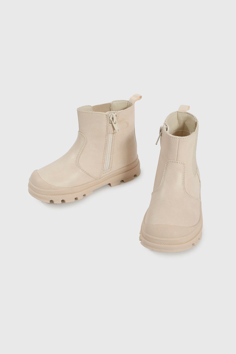 38b056d7-9afd-4d81-a9ca-03e2b50604ef-45020275i25-4