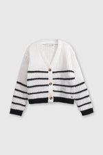 c2c84bb2-b76f-4eee-8222-c723dc02164c-chla0209v25-1