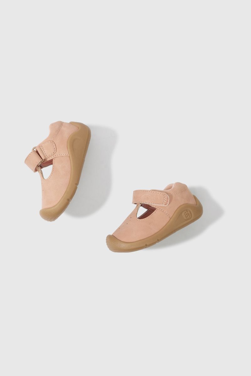 8296add0-9c30-4543-a267-7bde9d292c8d-22040230i24-4