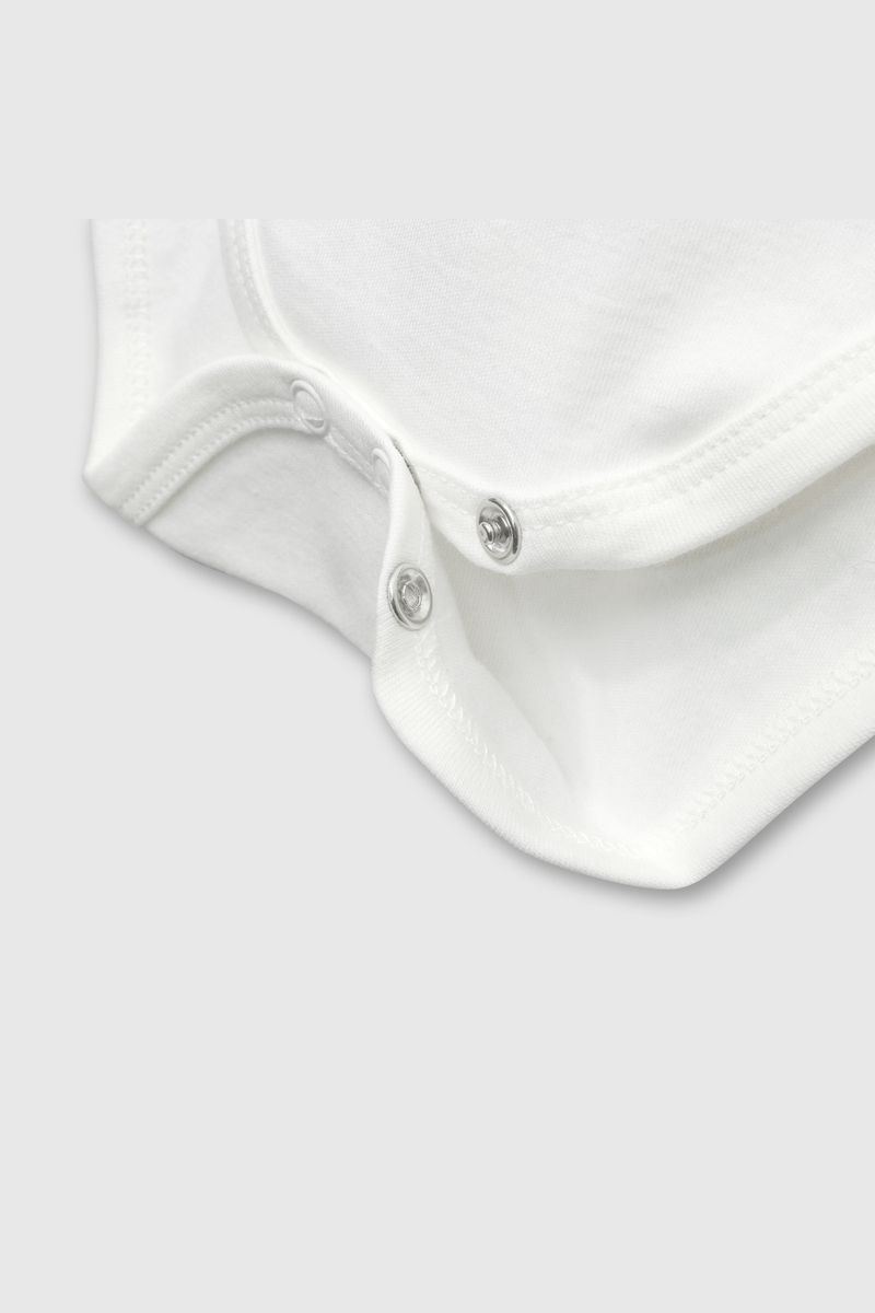 bfe3afb9-493a-4b07-9e3f-c850b71bc6fb-copo0210i24-4