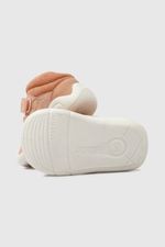 3590de20-14d8-4144-8a73-8e49e0bc2562-24020230i24-3