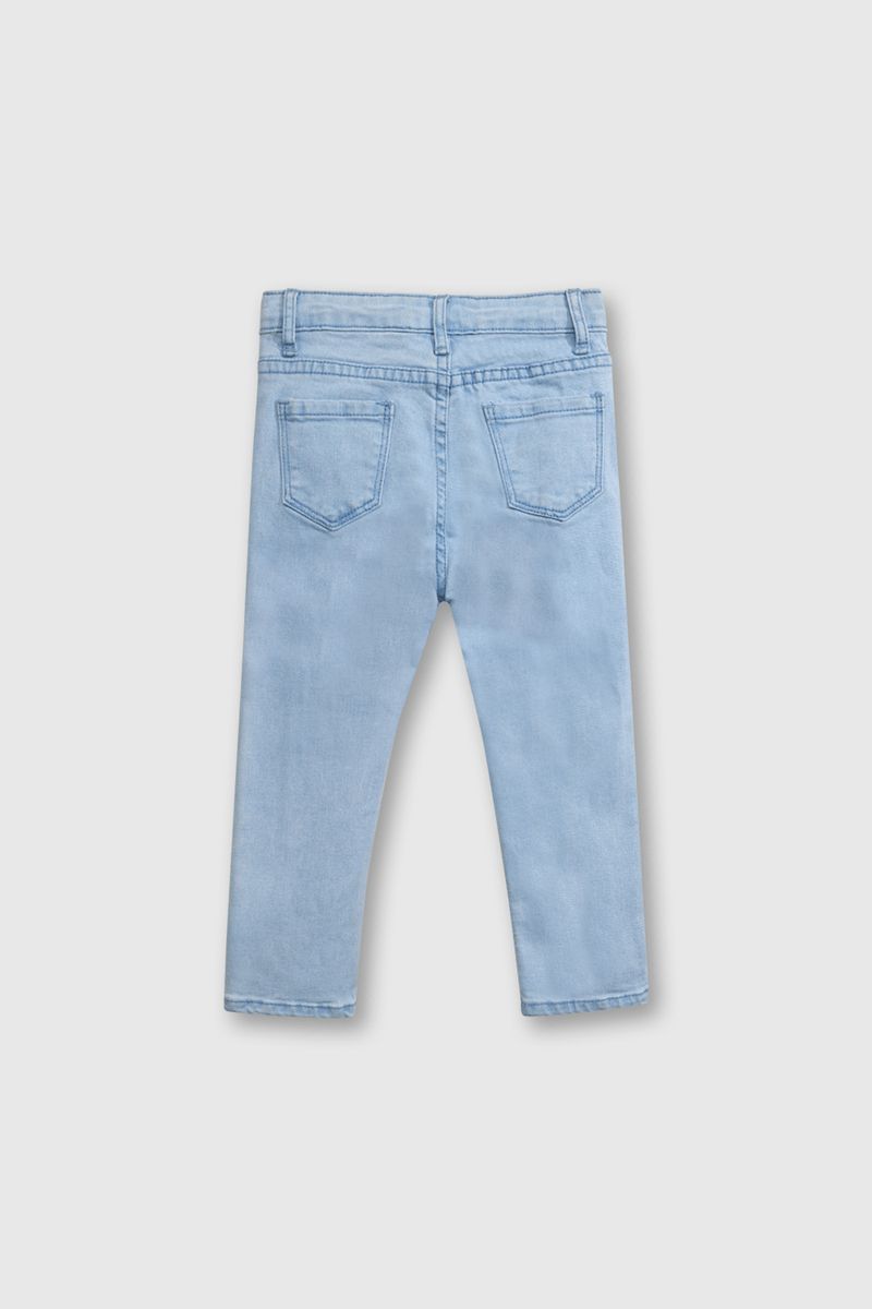 e5c79292-9c35-4e8c-964e-cdcf23e8caab-jeme1440v25-2