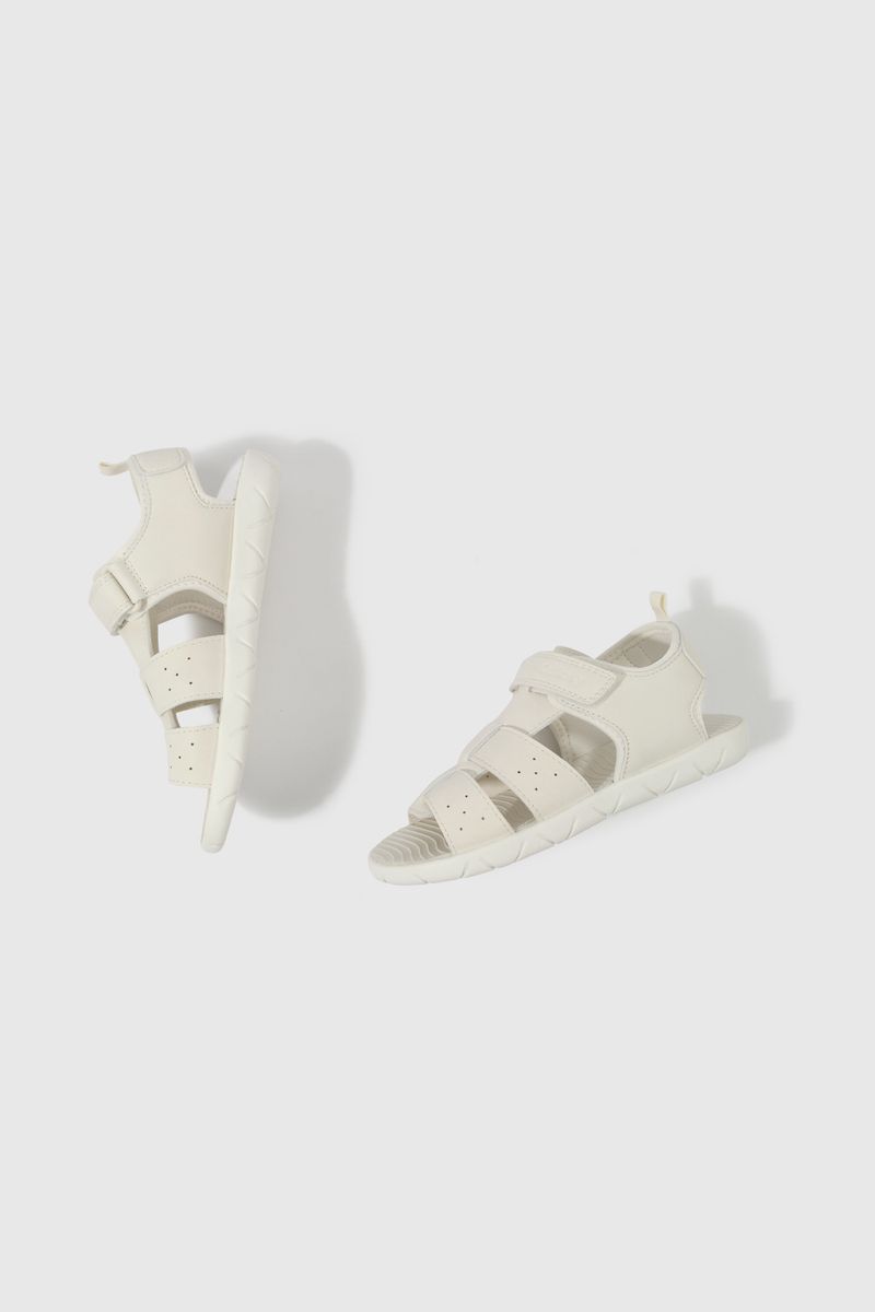 c3a4b96b-e13d-4182-9295-d68a2ac5b0af-53960210v25-4