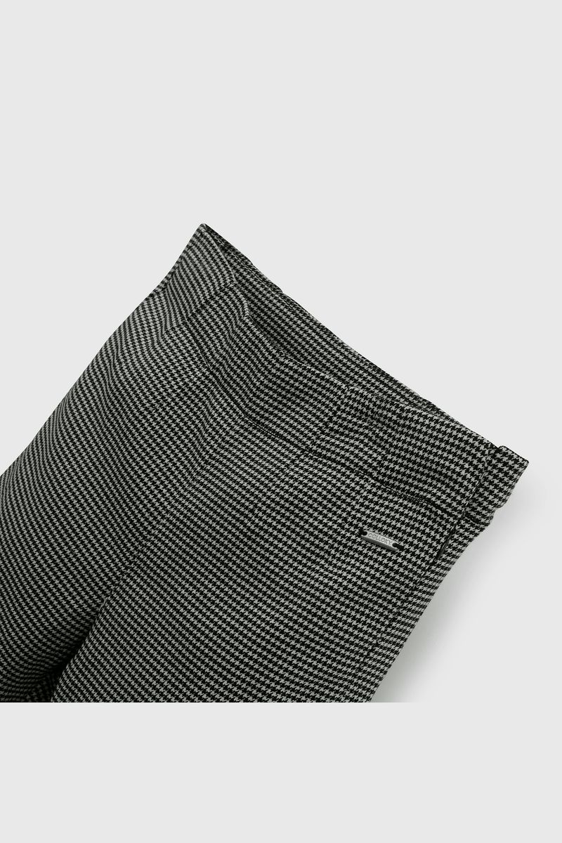 4bf3d96b-8d2c-4e5c-8c45-5e8d17e10e76-jges0201i25-3