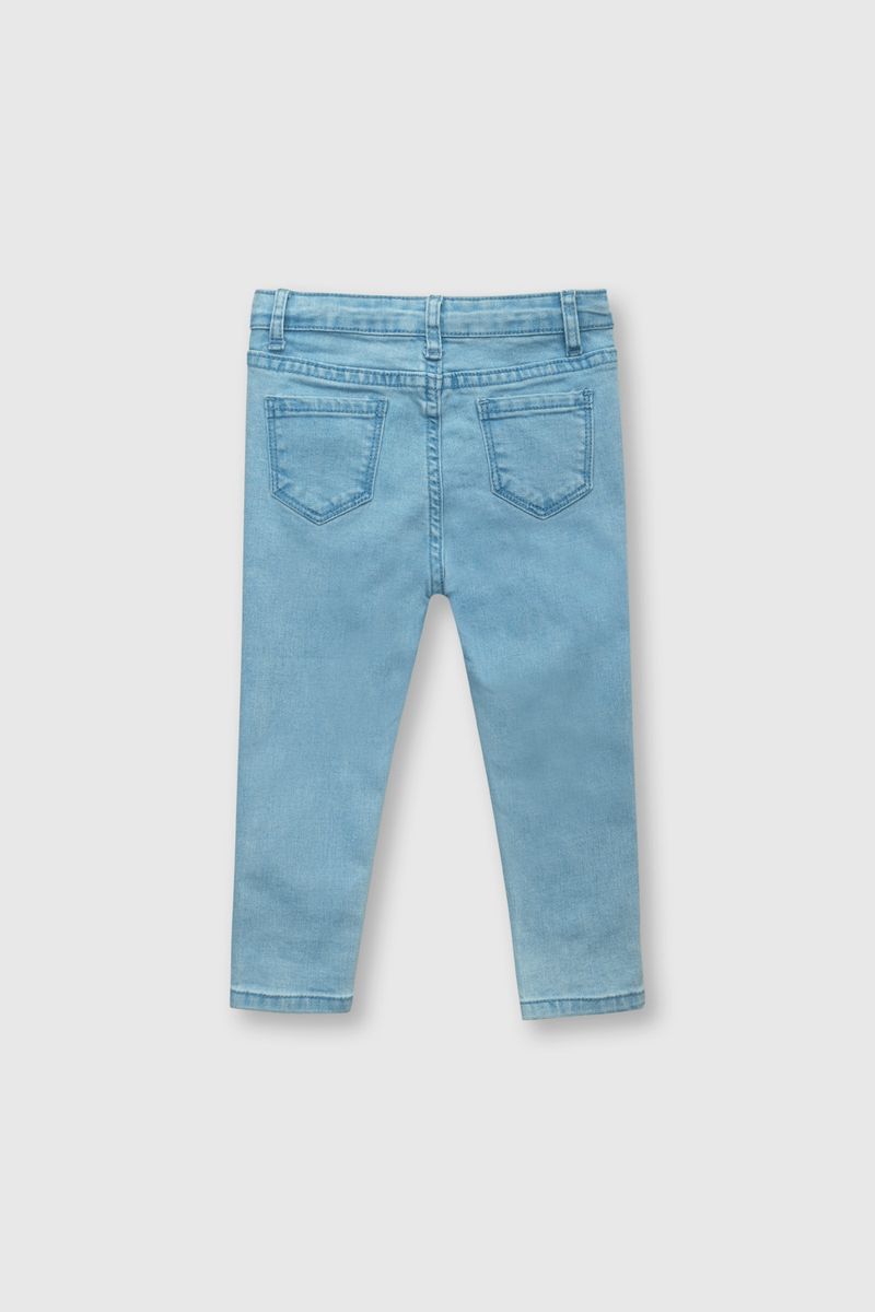 ab655555-77df-4235-8c15-7c8ee613940f-jeme1250v24-2