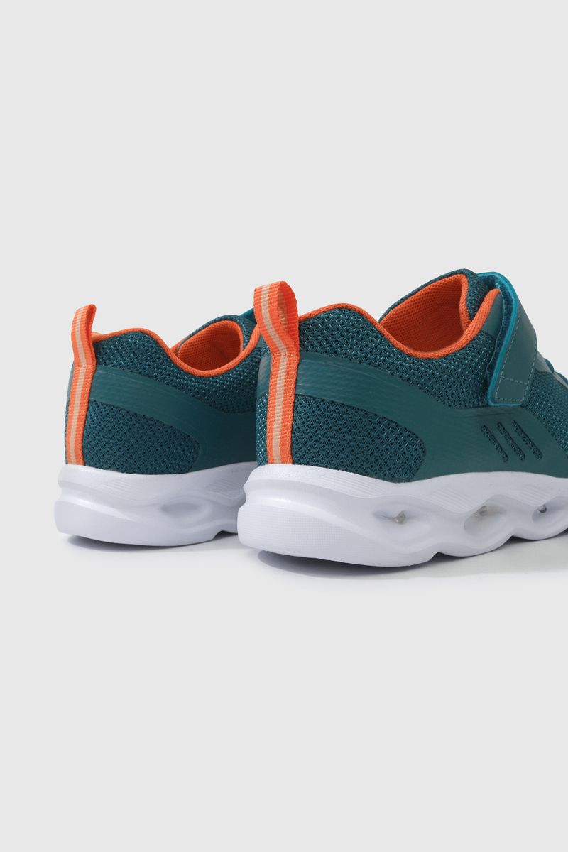 050db6eb-e83d-413e-a6ea-4f44e87bf980-57550350i24-5