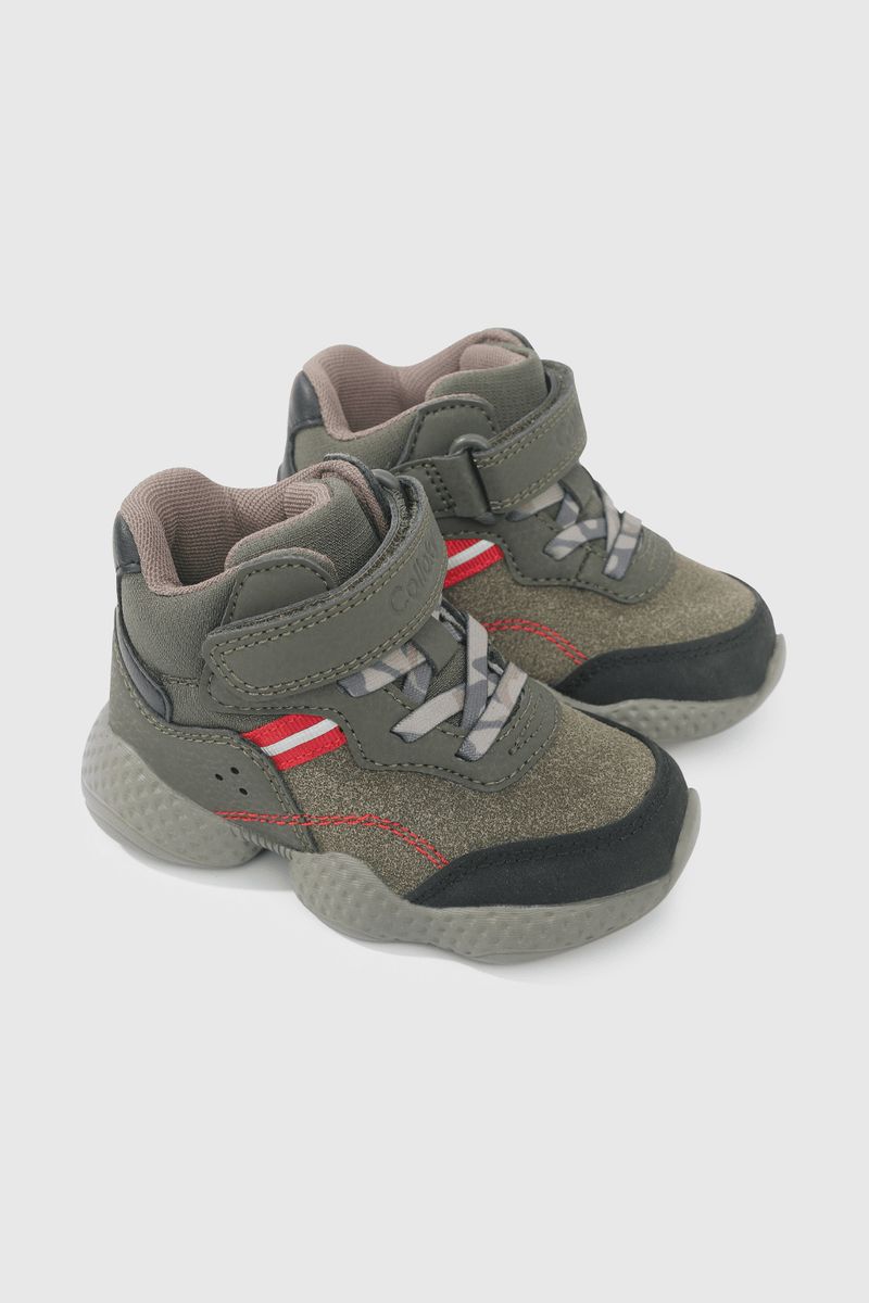 e7c119a7-f5fd-45d1-8114-973519bff431-44010270i24-1