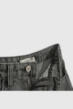 29e2bf2e-dde3-4a50-acad-157fc82cfb12-jeme0203v25-3