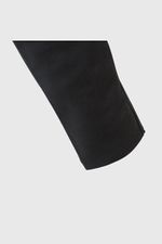 68dceb1f-e4ea-4b6b-ae43-69a101e89476-papo0202i25-4