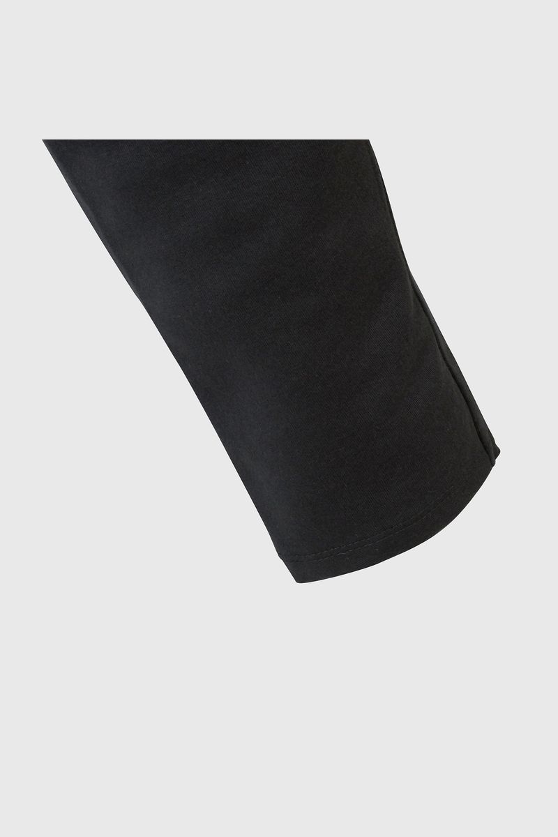 68dceb1f-e4ea-4b6b-ae43-69a101e89476-papo0202i25-4