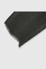 fc80eb22-4750-4af1-9e75-e78e4e119c69-jeme0801i24-3