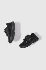 82063c0b-dd7e-470b-8fac-4137ee0453ed-58990201v25-4